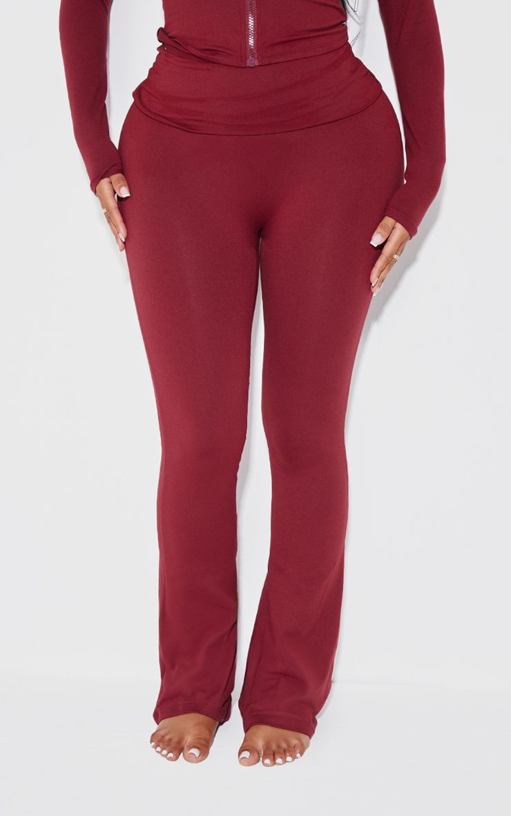 https://mediahub.prettylittlething.com/cnk0782_burgundy_xl_1