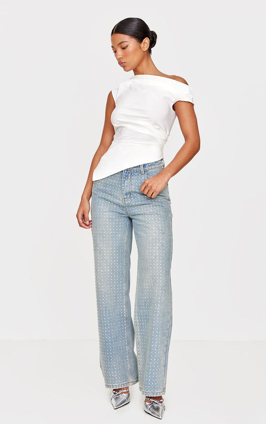 https://mediahub.prettylittlething.com/cnk1586_vintage%20light%20wash_xl