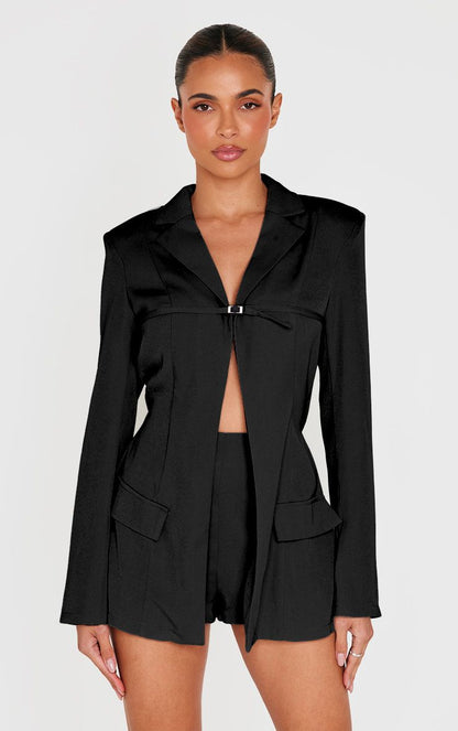 https://mediahub.prettylittlething.com/cnk4574_black_xl_1