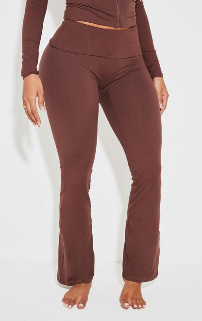 https://mediahub.prettylittlething.com/cnk4936_brown_xl_1