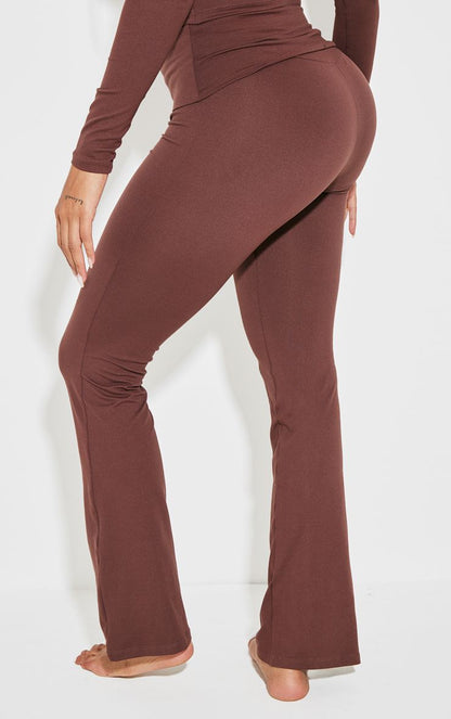 https://mediahub.prettylittlething.com/cnk4936_brown_xl_2