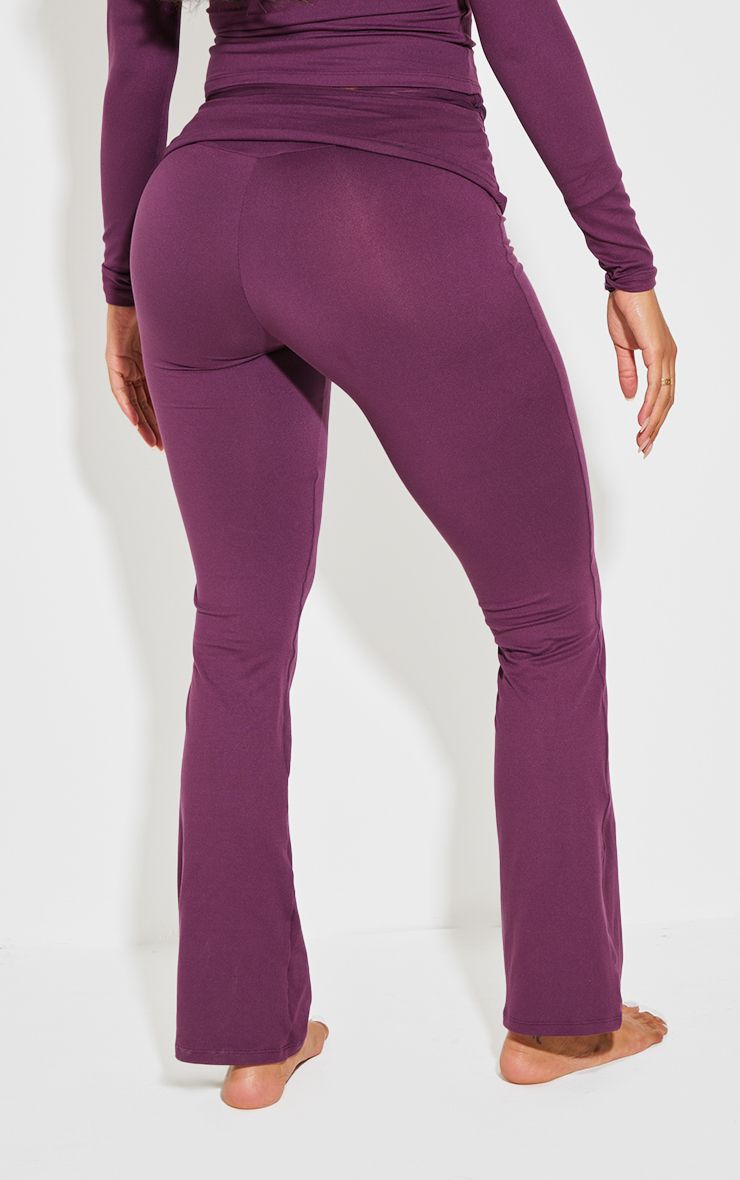 https://mediahub.prettylittlething.com/cnk4939_plum_xl_2