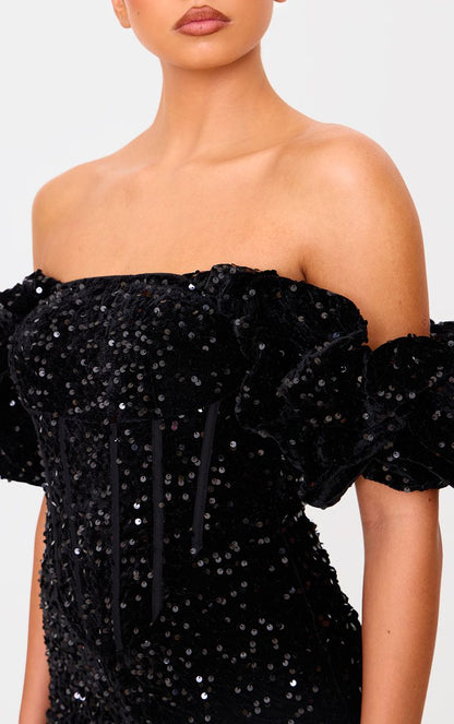 https://mediahub.prettylittlething.com/cnk6974_black_xl_3