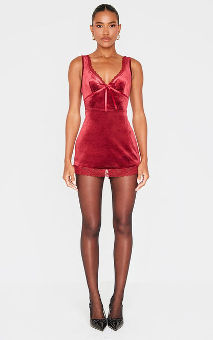 https://mediahub.prettylittlething.com/cnk8163_burgundy_xl_2