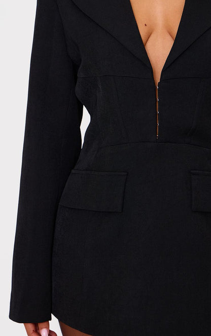 https://mediahub.prettylittlething.com/cnk8290_black_xl_3