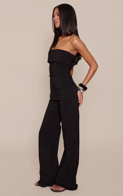https://mediahub.prettylittlething.com/cnk8483_black_xl_1