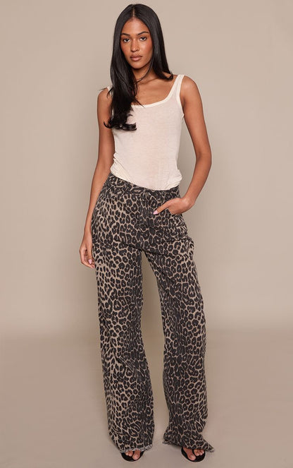 https://mediahub.prettylittlething.com/cnl0414_brown_xl