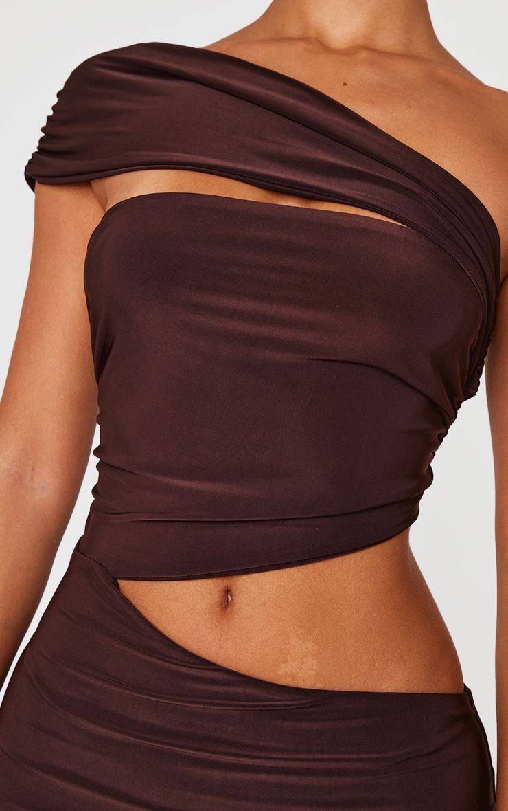 https://mediahub.prettylittlething.com/cnl0931_chocolate_xl_3