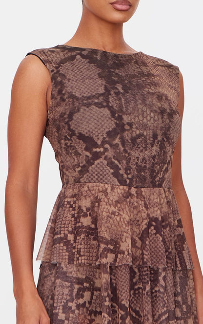 https://mediahub.prettylittlething.com/cnl3825_brown_xl_3