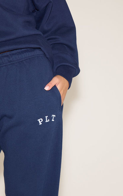 https://mediahub.prettylittlething.com/cnl3933_navy_xl_3