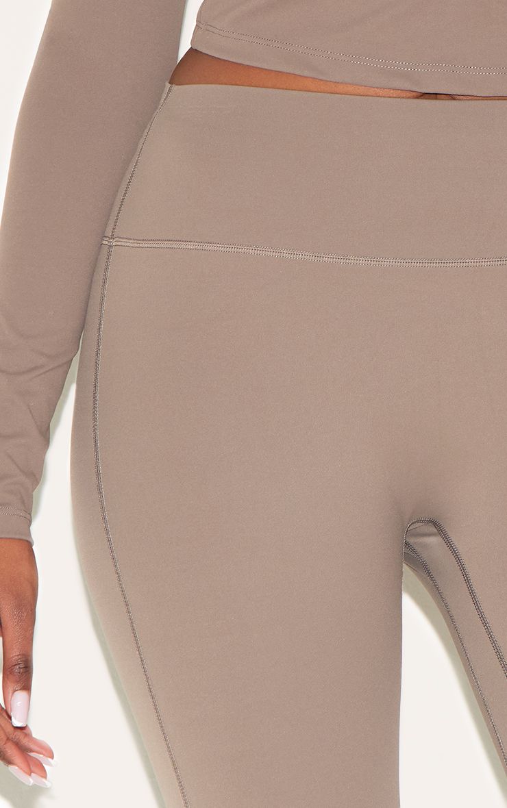 https://mediahub.prettylittlething.com/cnl5110_brown_xl_3