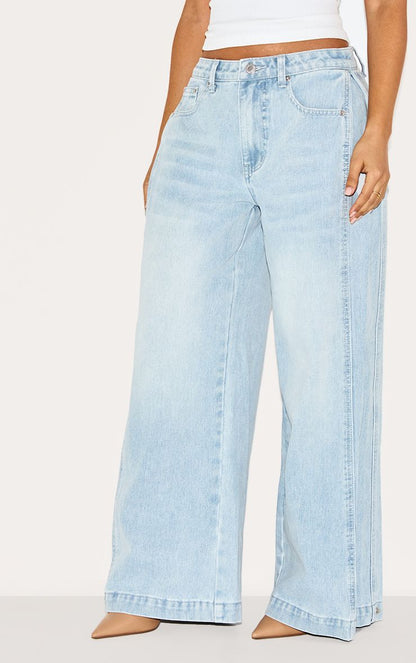 https://mediahub.prettylittlething.com/cnl5672_light%20blue_xl_1