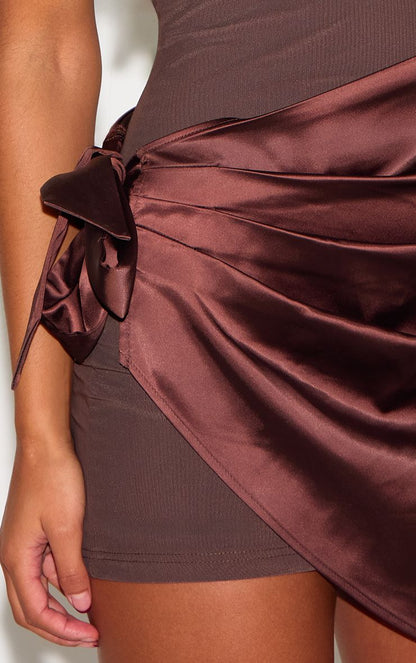https://mediahub.prettylittlething.com/cnl7224_chocolate_xl_3