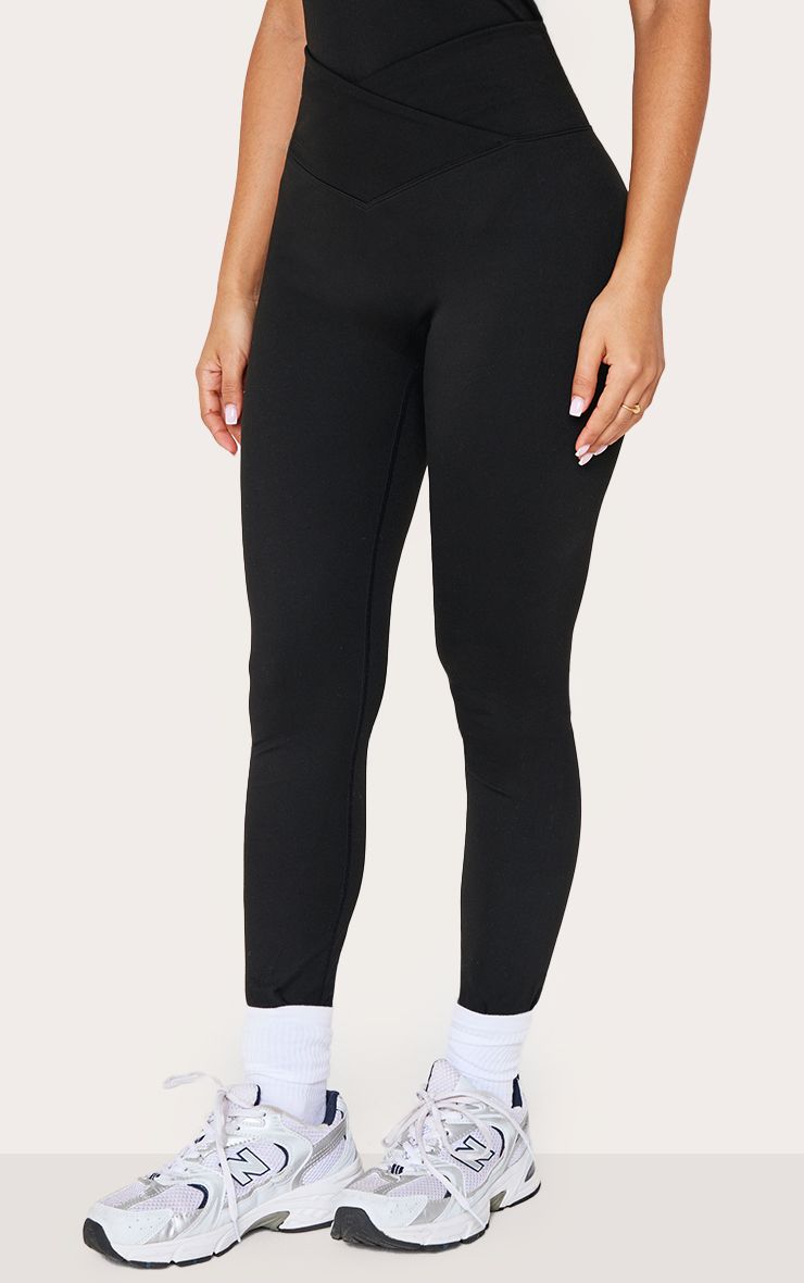 https://mediahub.prettylittlething.com/cnl7303_black_xl_1