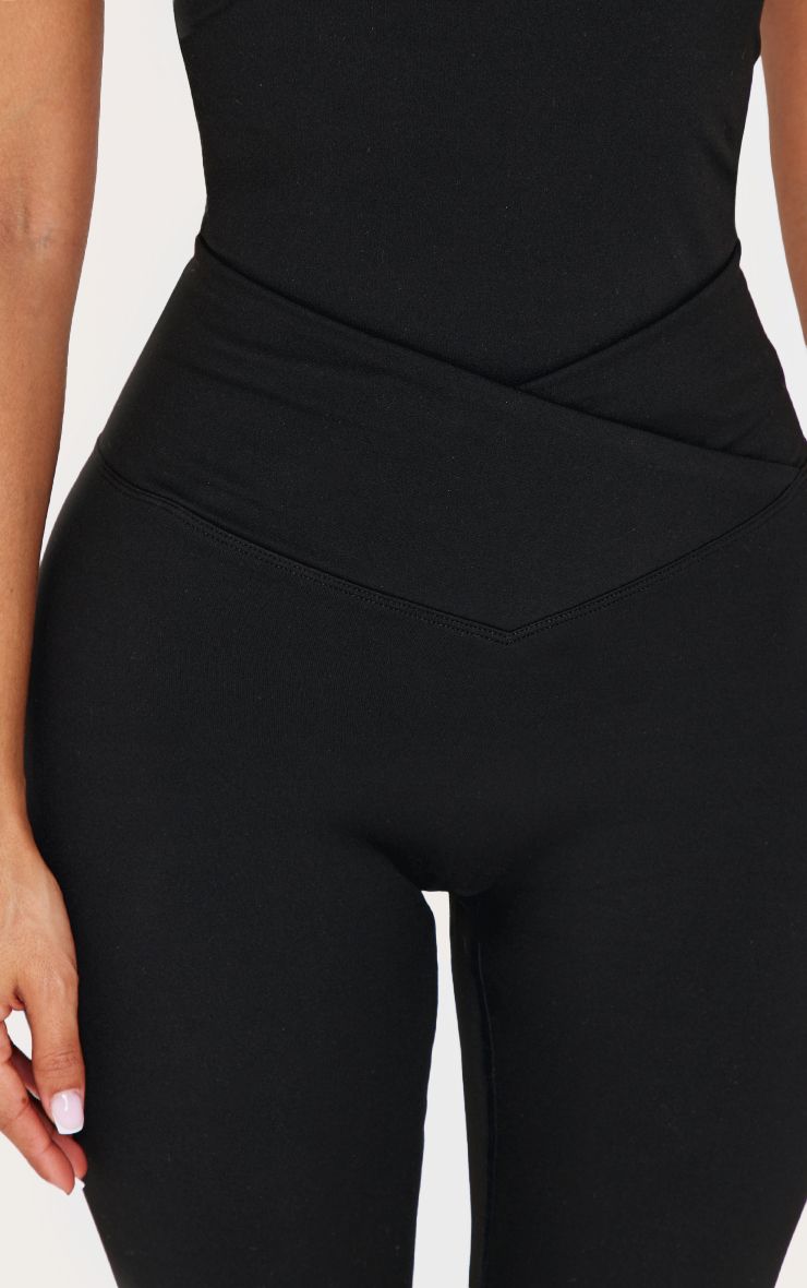 https://mediahub.prettylittlething.com/cnl7303_black_xl_3