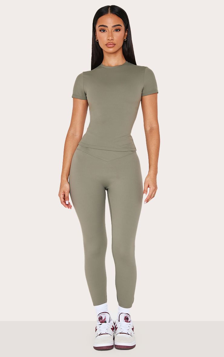 https://mediahub.prettylittlething.com/cnl7310_olive_xl_2