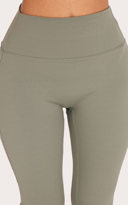 https://mediahub.prettylittlething.com/cnl7313_olive_xl_3