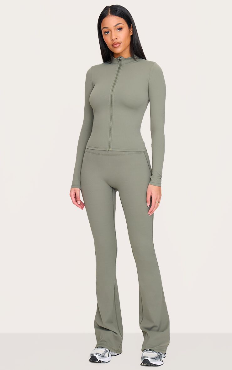 https://mediahub.prettylittlething.com/cnl7355_olive_xl_2