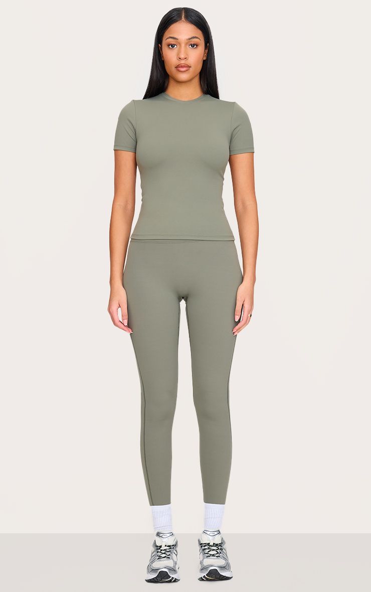 https://mediahub.prettylittlething.com/cnl7358_olive_xl_2