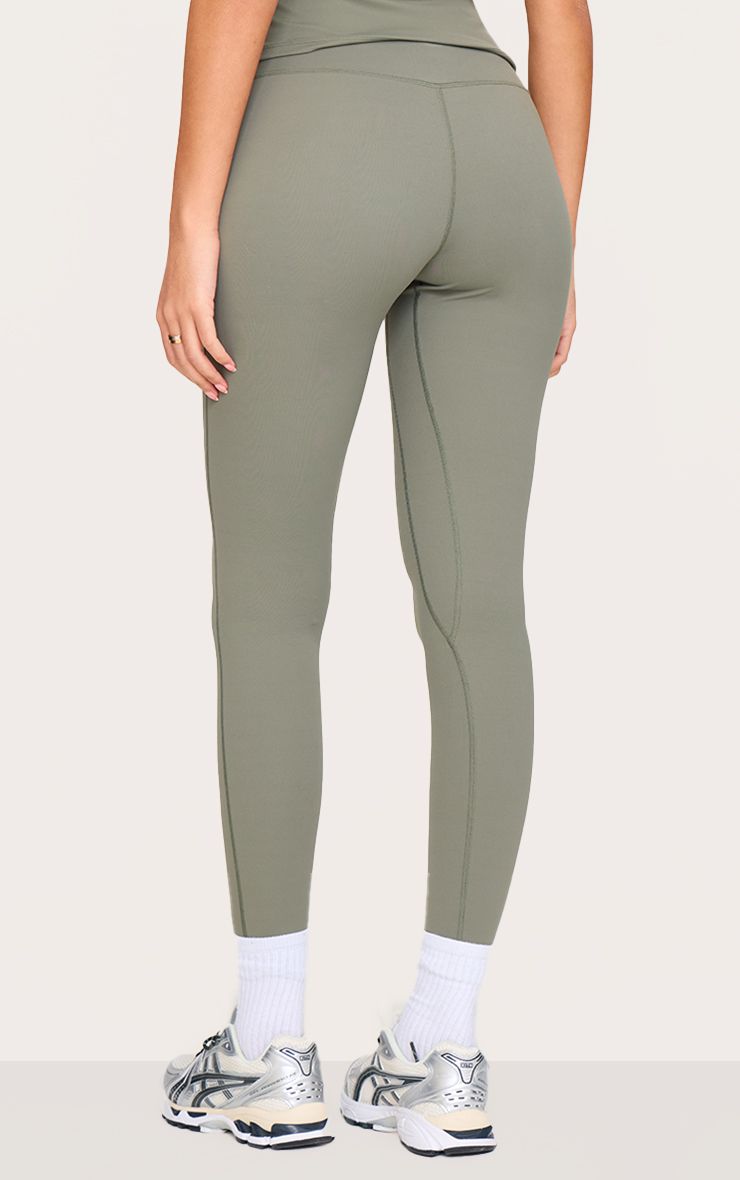 https://mediahub.prettylittlething.com/cnl7363_olive_xl_2