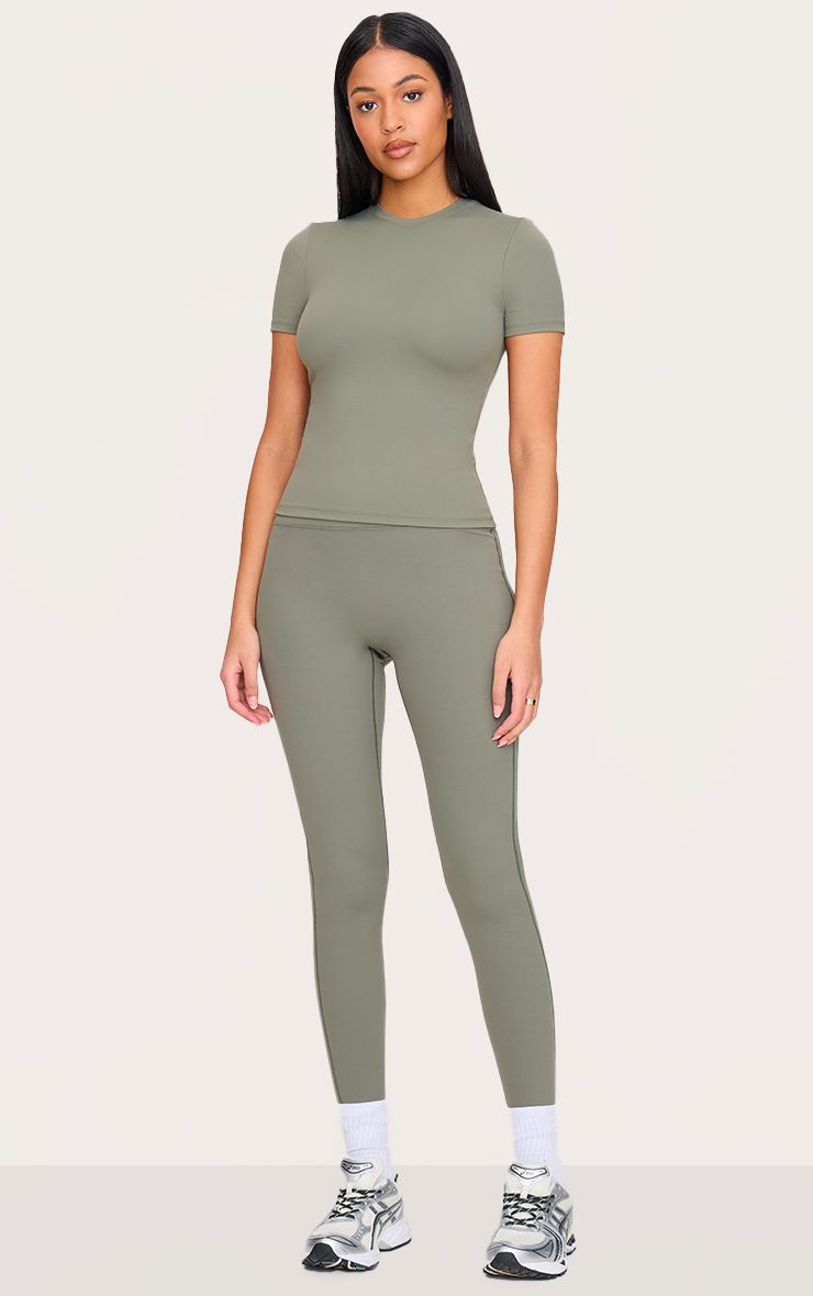 https://mediahub.prettylittlething.com/cnl7363_olive_xl