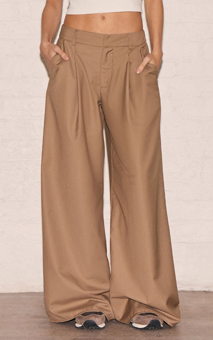 https://mediahub.prettylittlething.com/cnl7372_taupe_xl_1