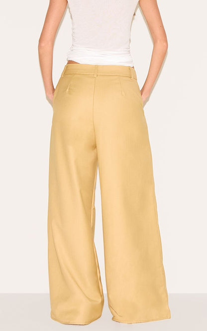 https://mediahub.prettylittlething.com/cnl7443_butterscotch_xl_2