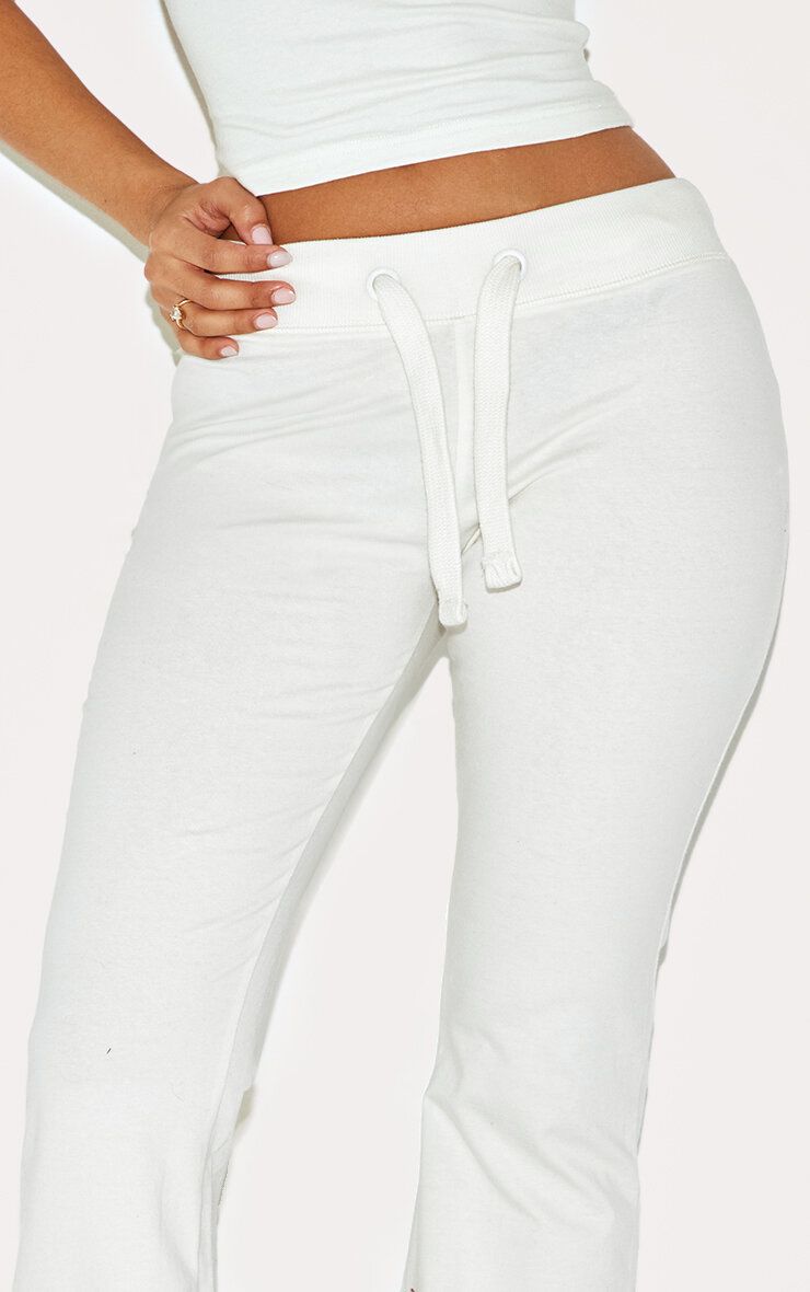 https://mediahub.prettylittlething.com/cnl8250_cream_xl_3