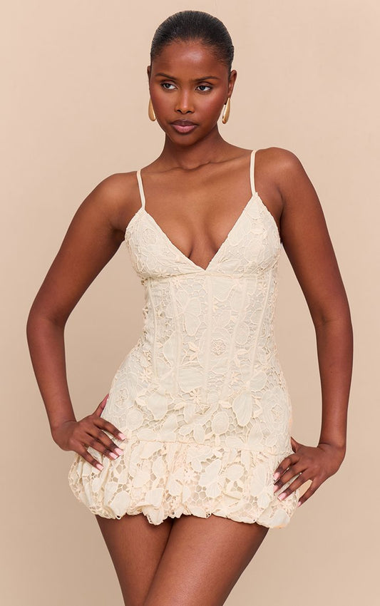 https://mediahub.prettylittlething.com/cnl9024_butter%20yellow_xl