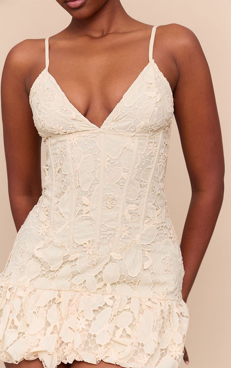 https://mediahub.prettylittlething.com/cnl9024_butter%20yellow_xl_3
