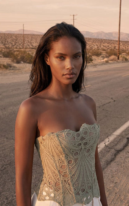 https://mediahub.prettylittlething.com/cnl9411_sage_xl