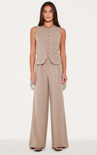 https://mediahub.prettylittlething.com/cnl9524_taupe_xl_2