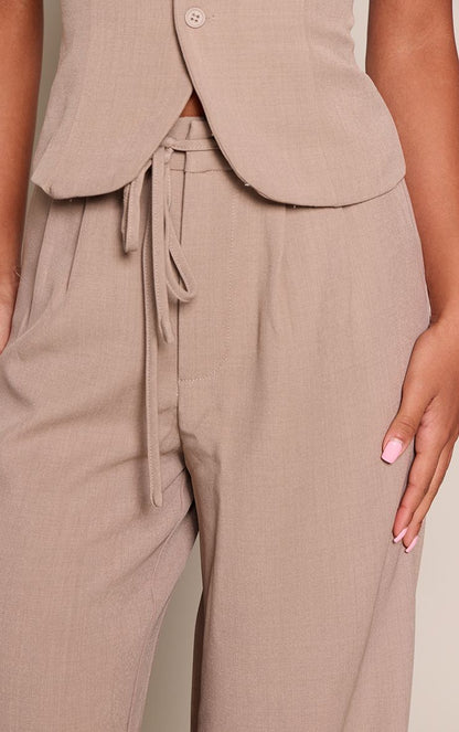https://mediahub.prettylittlething.com/cnl9525_taupe_xl_3