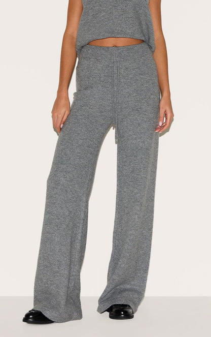 https://mediahub.prettylittlething.com/cnl9601_charcoal_xl_1