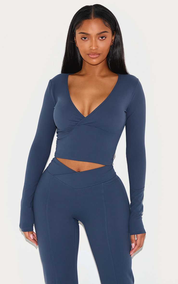 https://mediahub.prettylittlething.com/cnm0034_navy_xl