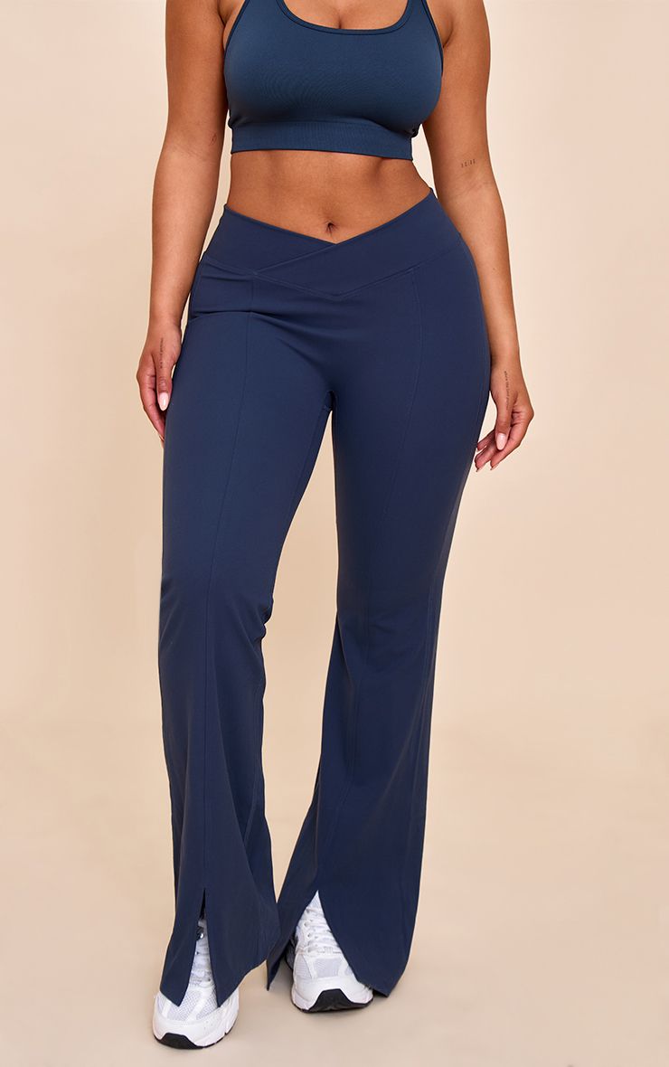 https://mediahub.prettylittlething.com/cnm0049_navy_xl_1
