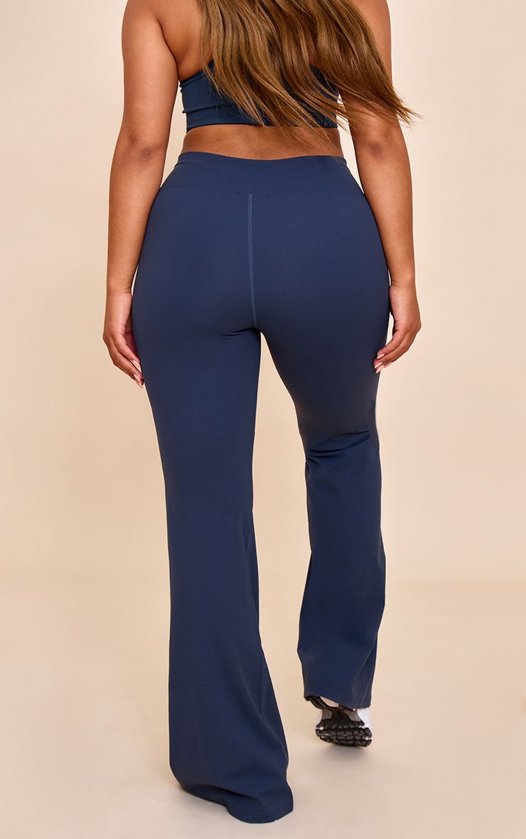 https://mediahub.prettylittlething.com/cnm0049_navy_xl_2