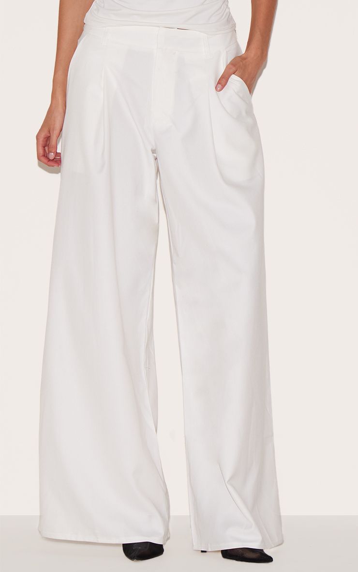 https://mediahub.prettylittlething.com/cnm0076_white_xl_1