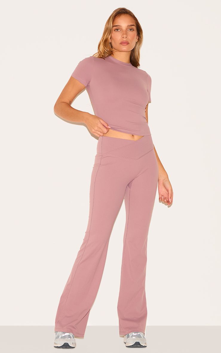https://mediahub.prettylittlething.com/cnm0254_mauve_xl_2