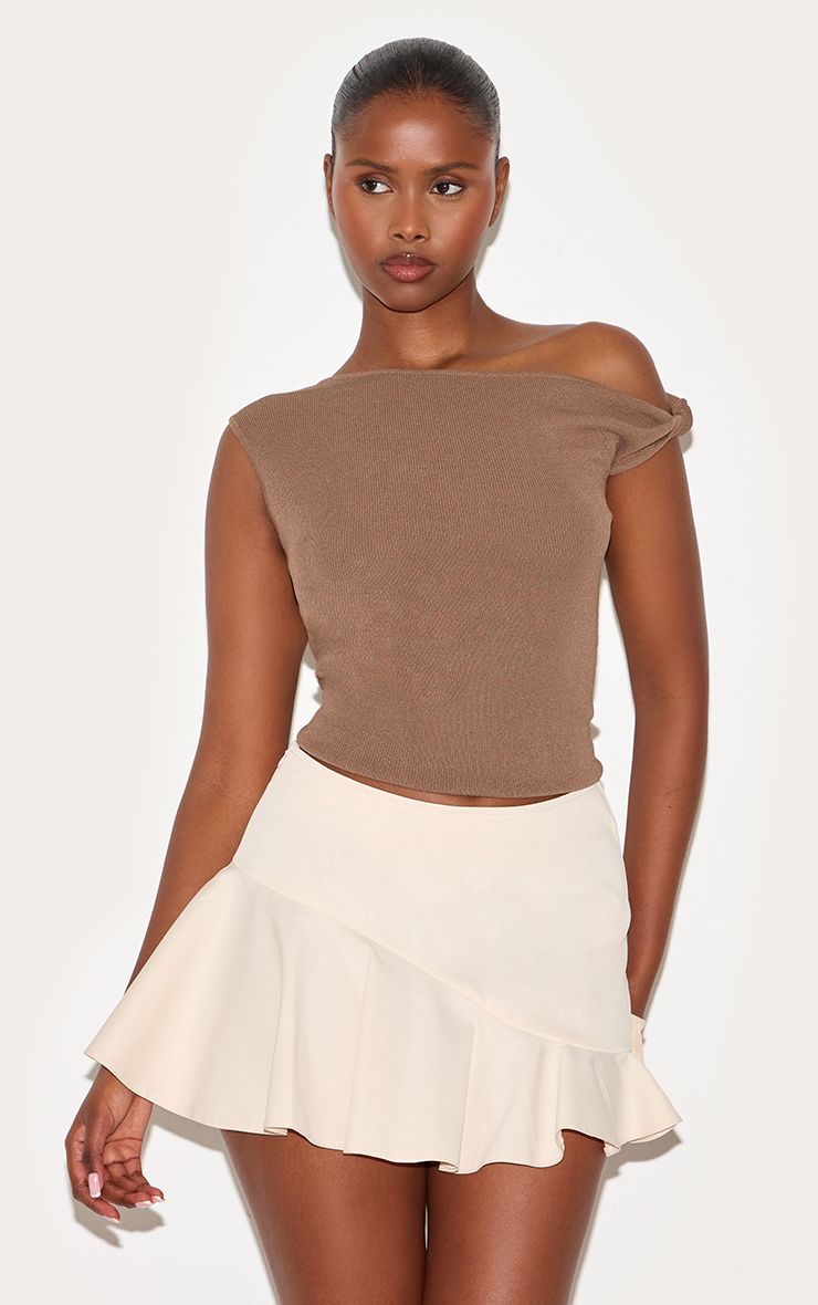 https://mediahub.prettylittlething.com/cnm0912_almond_xl_3