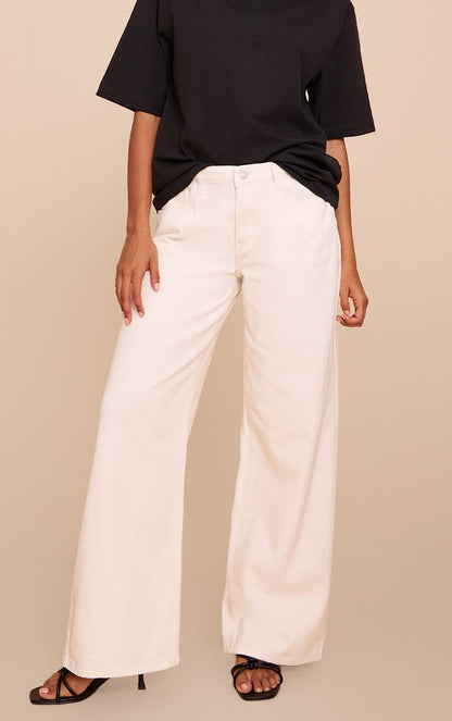 https://mediahub.prettylittlething.com/cnm0945_white_xl_1