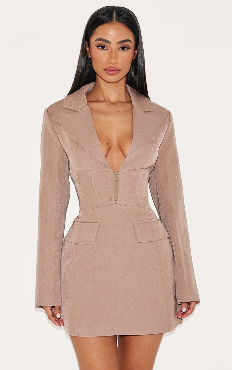https://mediahub.prettylittlething.com/cnm1009_taupe_xl