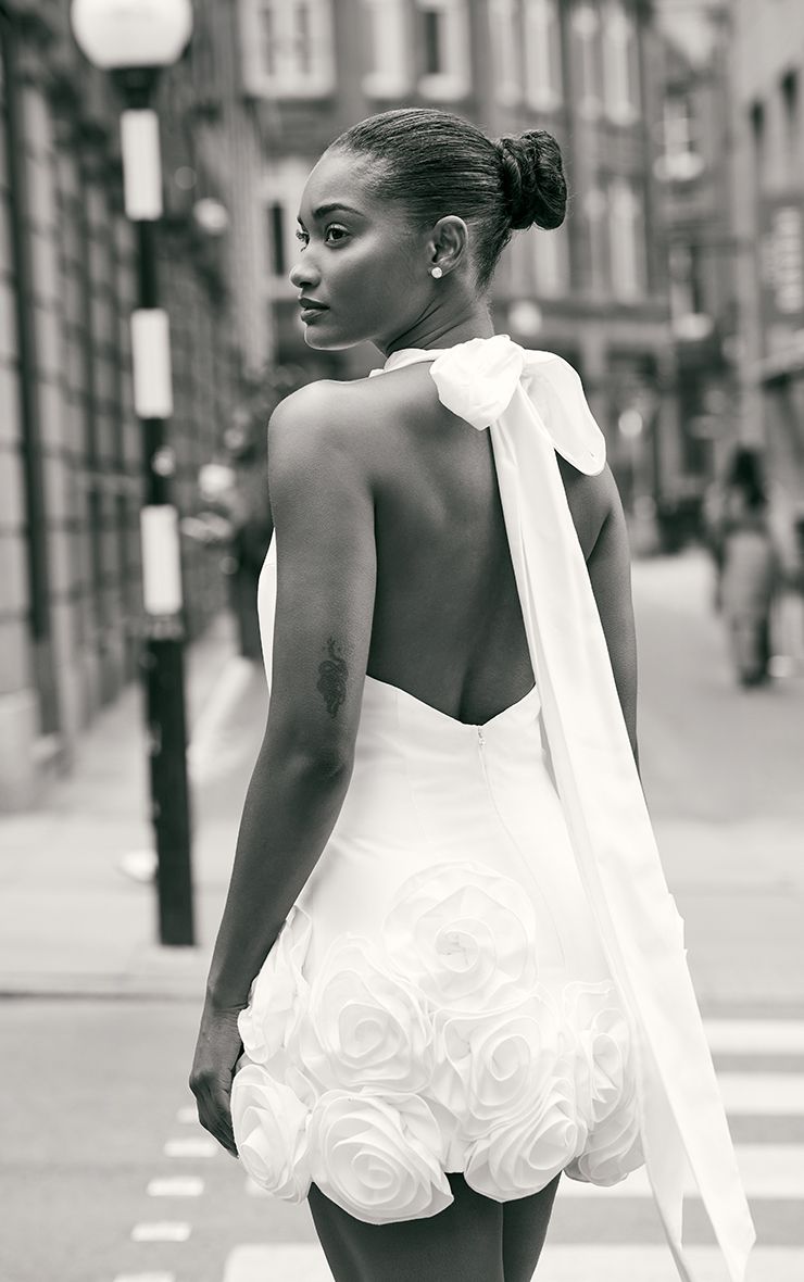 https://mediahub.prettylittlething.com/cnm1279_white_xl_1