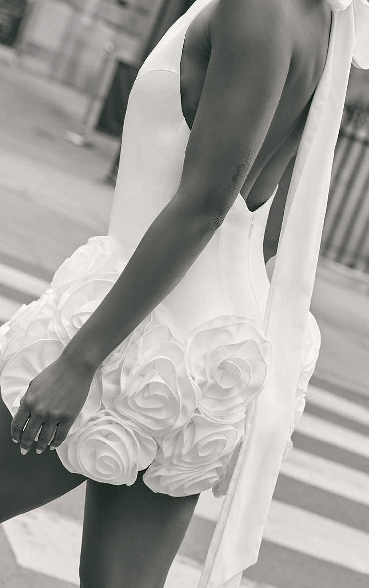 https://mediahub.prettylittlething.com/cnm1279_white_xl_3