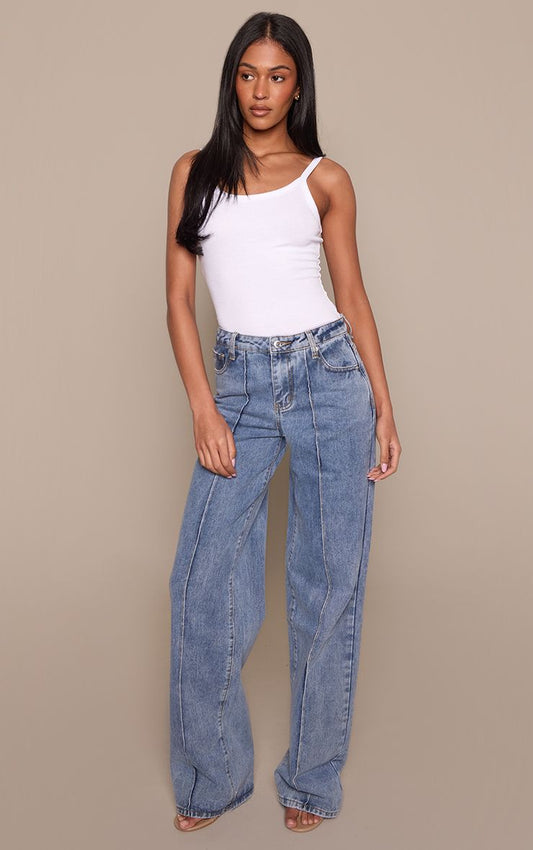 https://mediahub.prettylittlething.com/cnm1478_vintage%20mid%20wash_xl