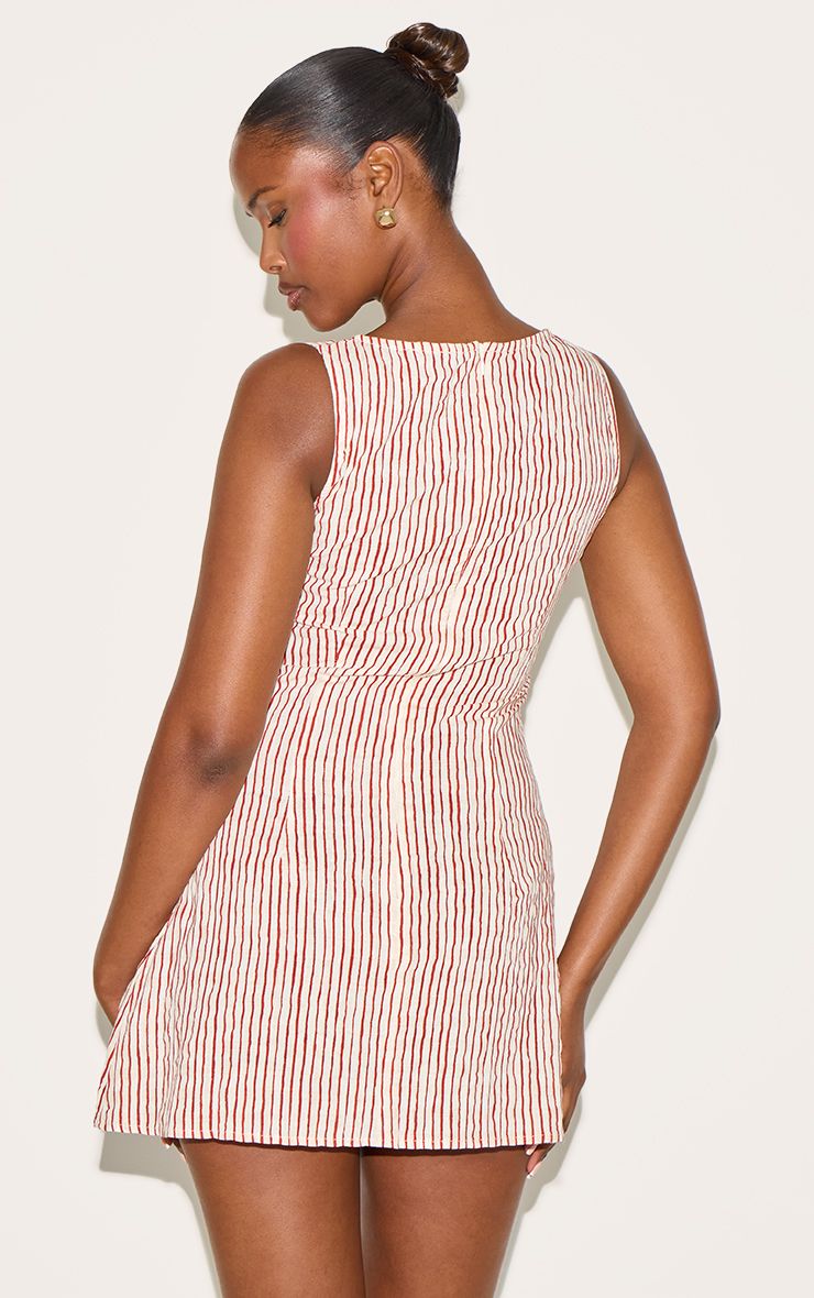 https://mediahub.prettylittlething.com/cnm1522_red_xl_1