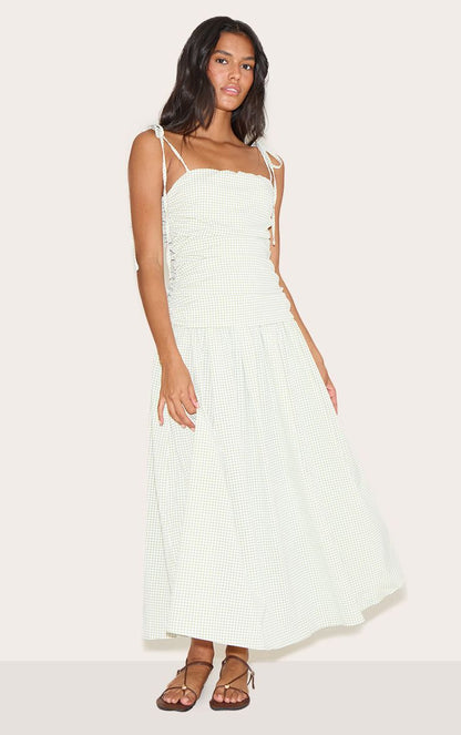 https://mediahub.prettylittlething.com/cnm1552_sage%20green_xl