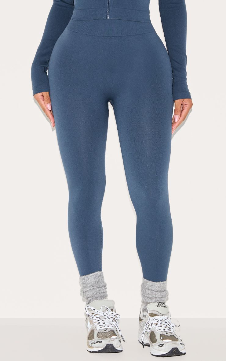 https://mediahub.prettylittlething.com/cnm1649_navy_xl_1
