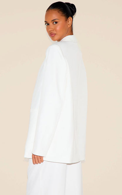 https://mediahub.prettylittlething.com/cnm1739_white_xl_1
