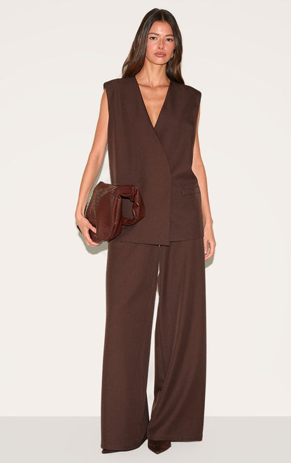 https://mediahub.prettylittlething.com/cnm1778_chocolate_xl_2